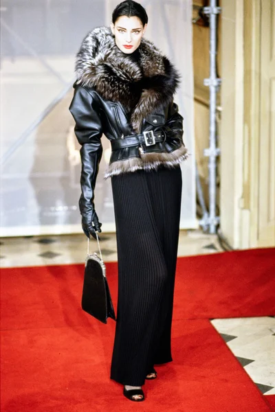 Look 13